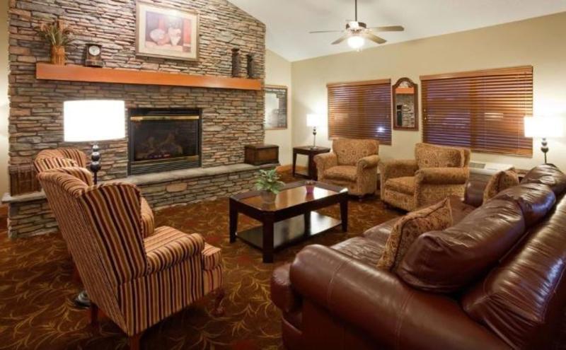 Americinn By Wyndham Hotel