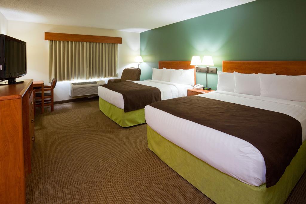 Hotel Americinn By Wyndham Thief River Falls